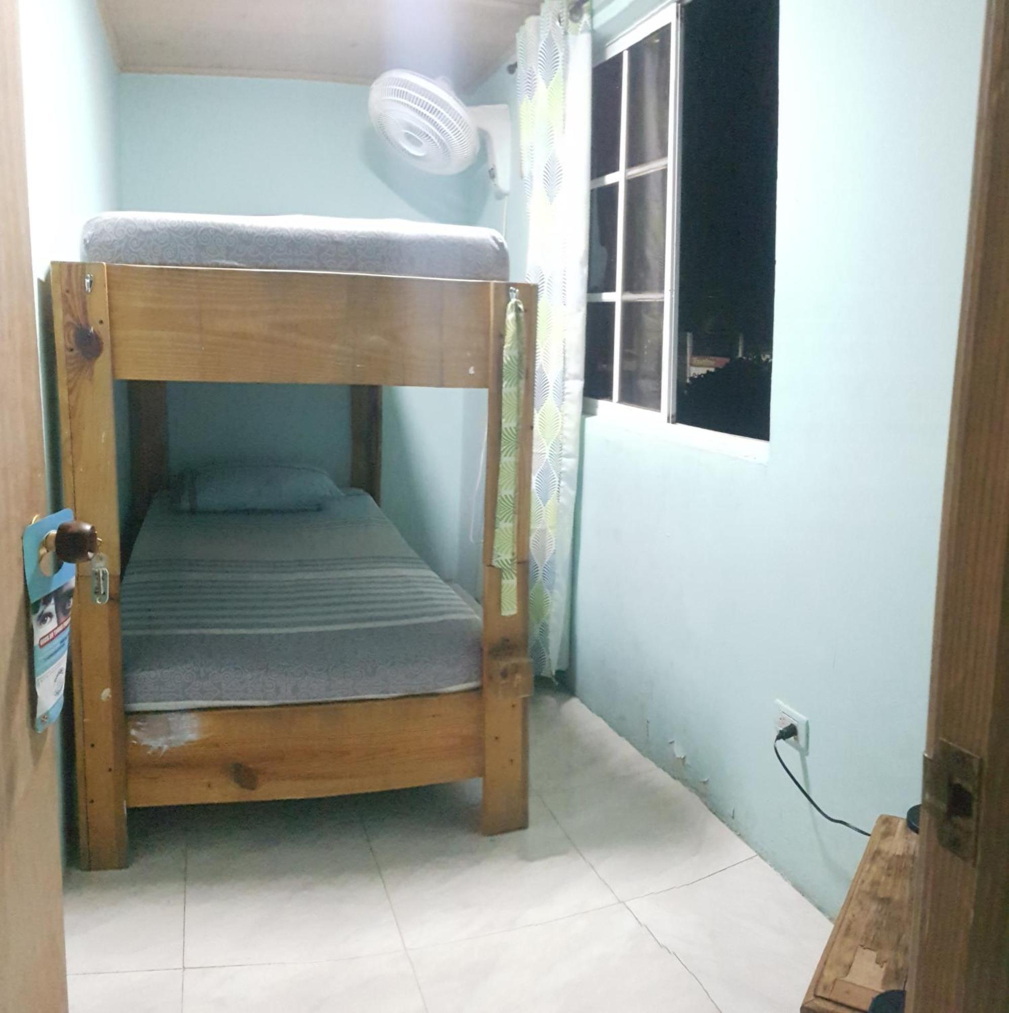 Casa Hostel San Andres Номер фото